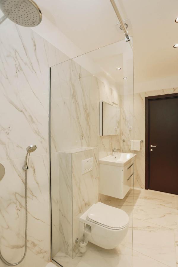 Beachfront Luxury Apartment بودفا المظهر الخارجي الصورة