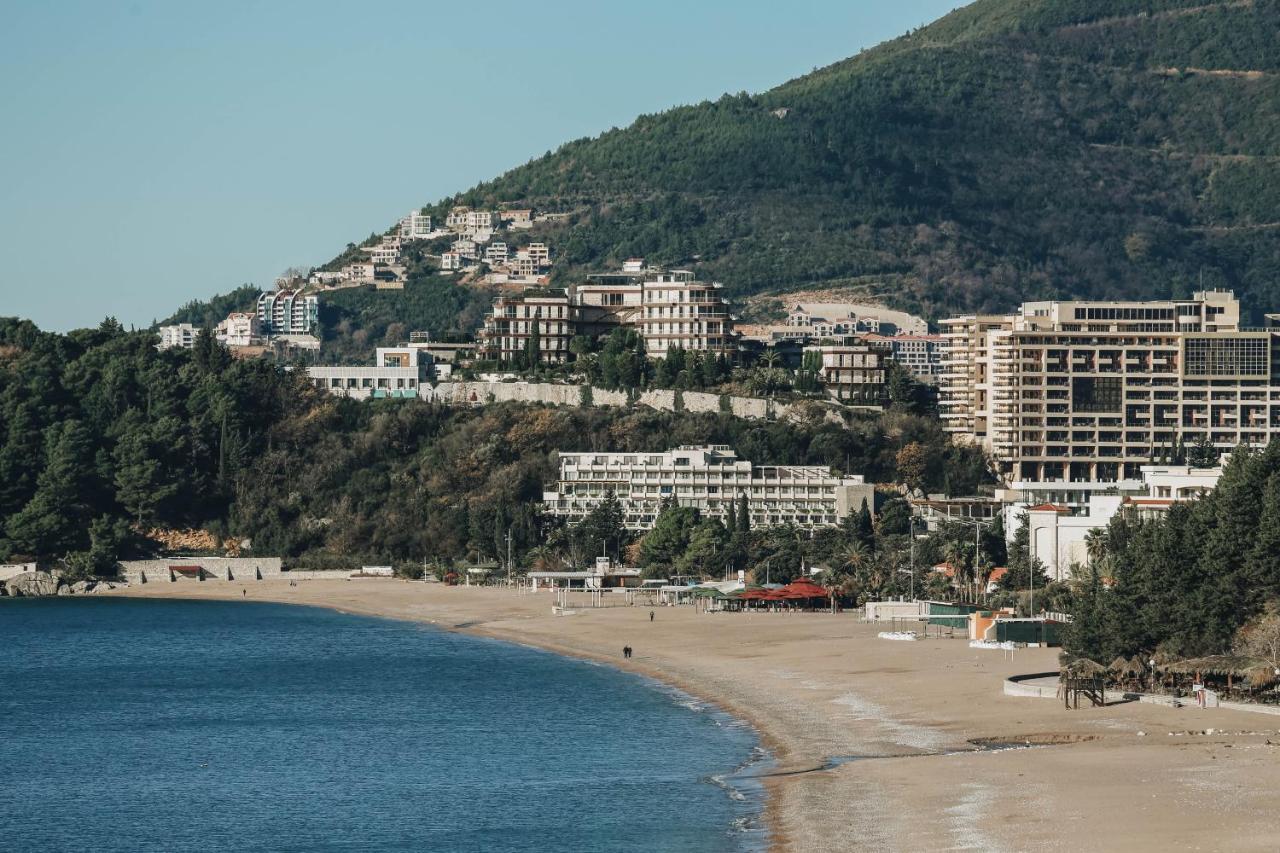 Beachfront Luxury Apartment بودفا المظهر الخارجي الصورة