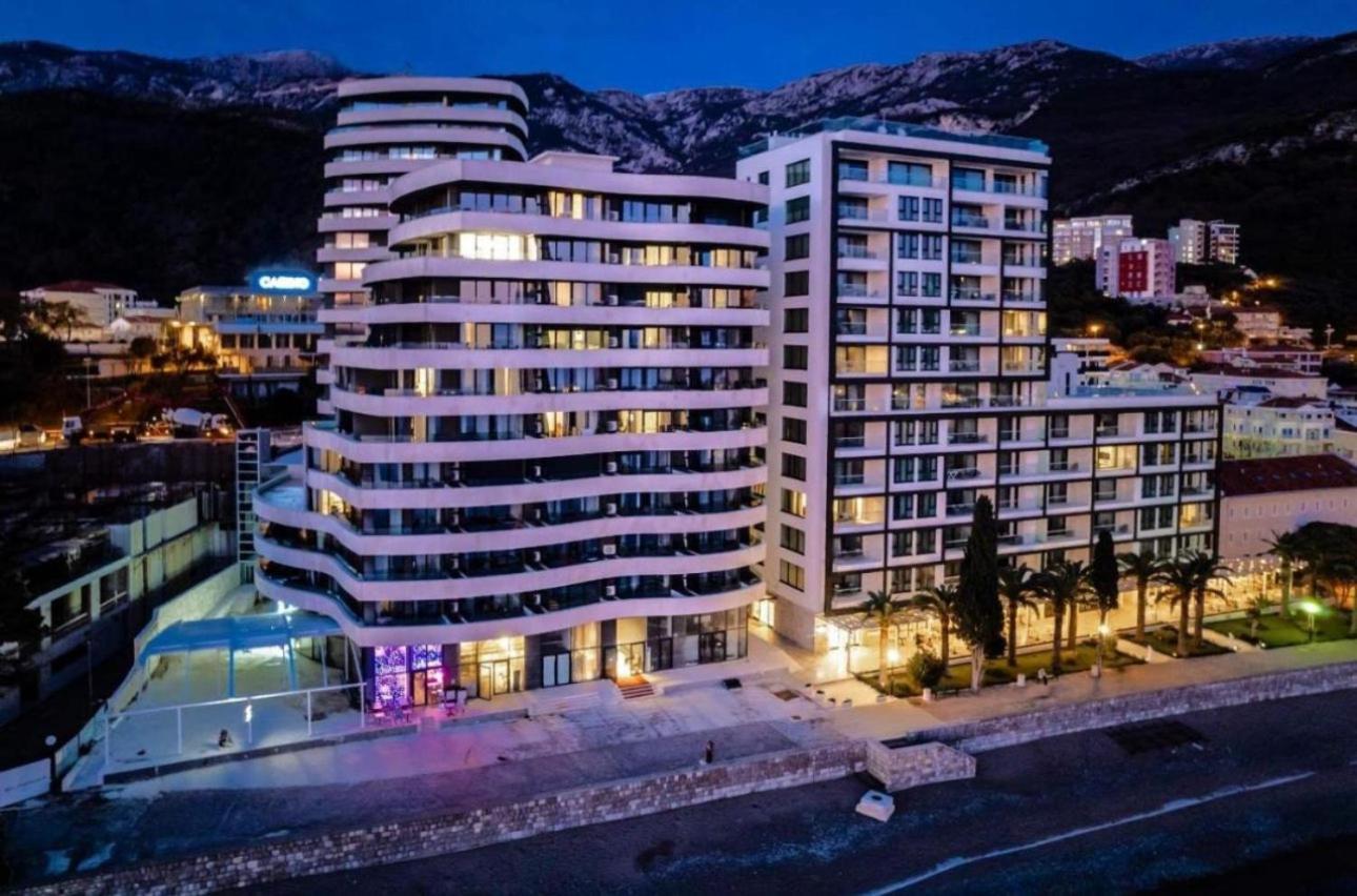 Beachfront Luxury Apartment بودفا المظهر الخارجي الصورة